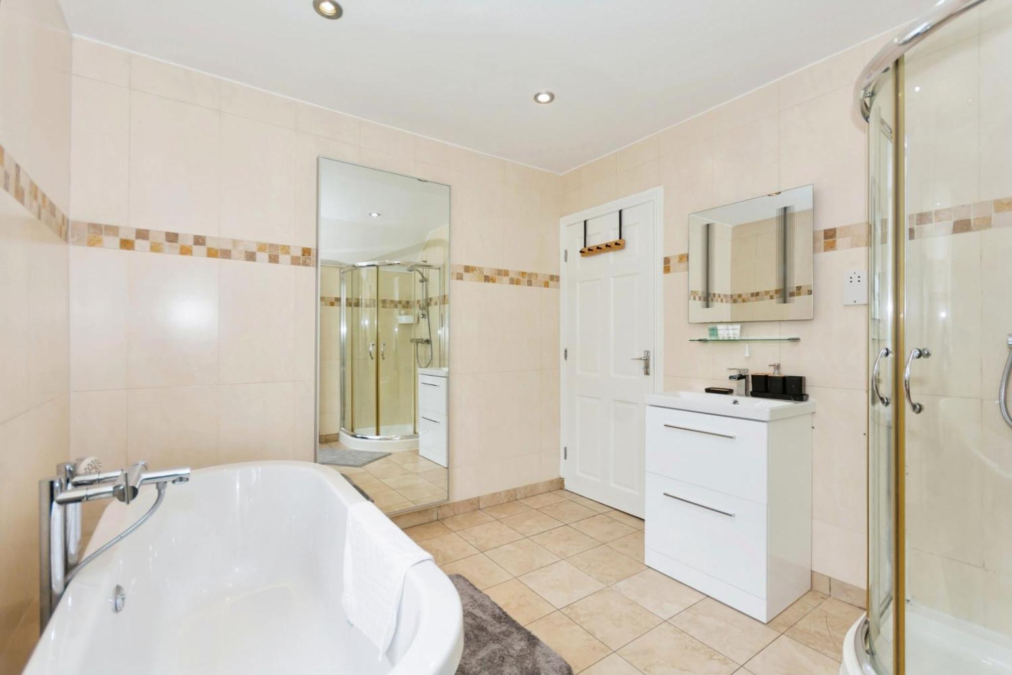 Modern 3 Bed Home - Solihull Centre Buitenkant foto